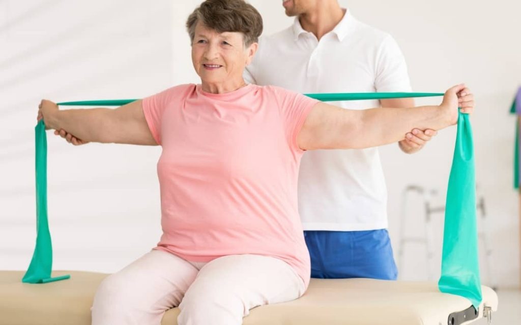 Współpraca seniora z fizjterapeutą