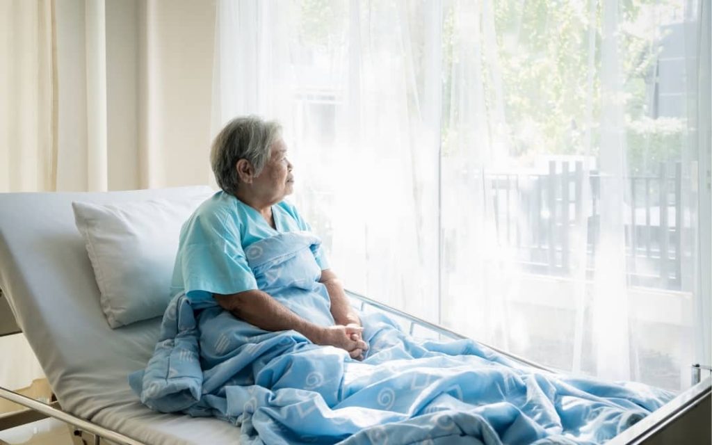 Dostosowanie pokoju do potrzeb osoby z demencją.